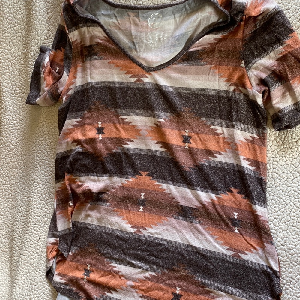 Maurice’s 24/7 t shirt